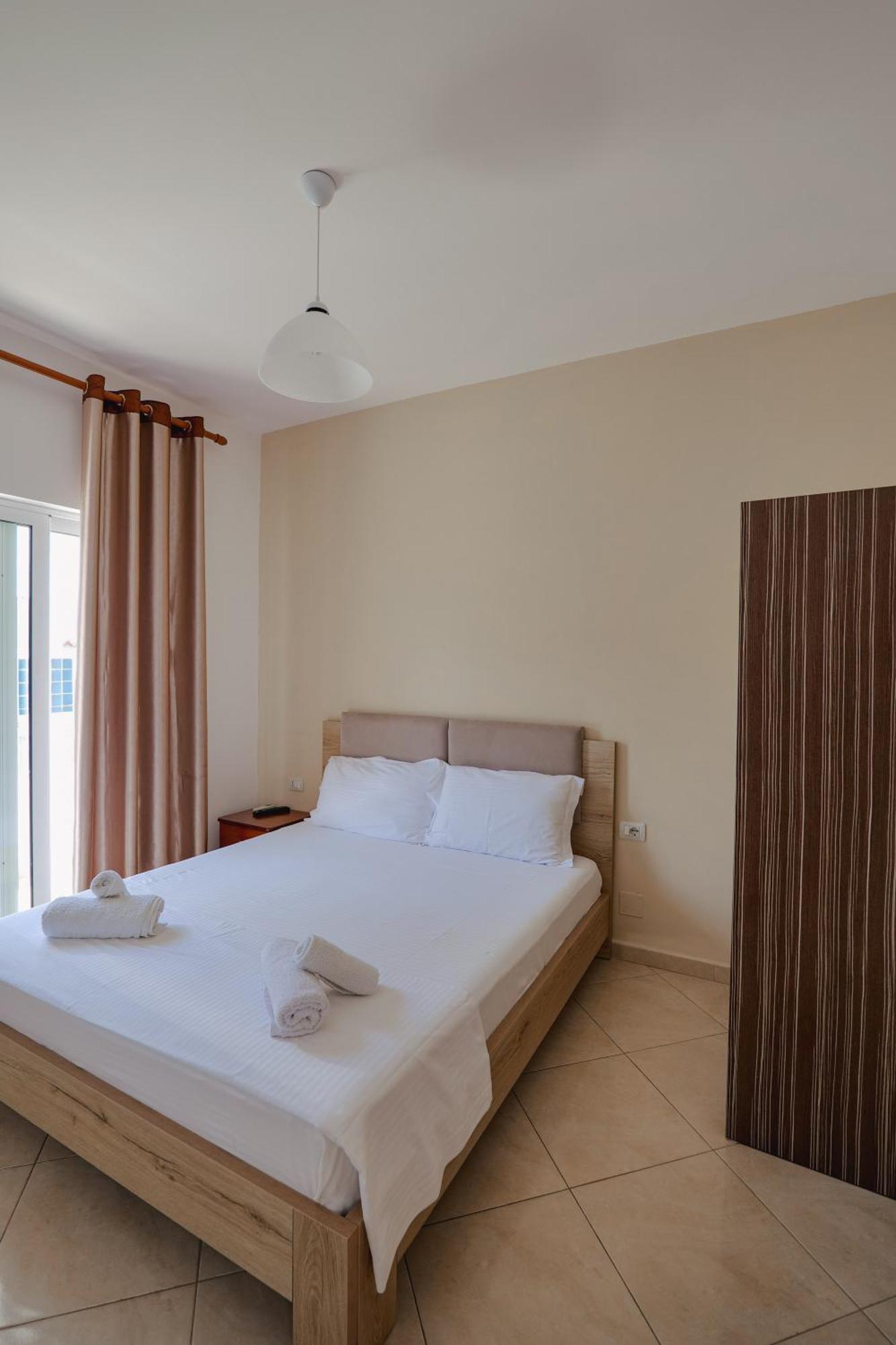 Hotel Edola Саранда Екстер'єр фото