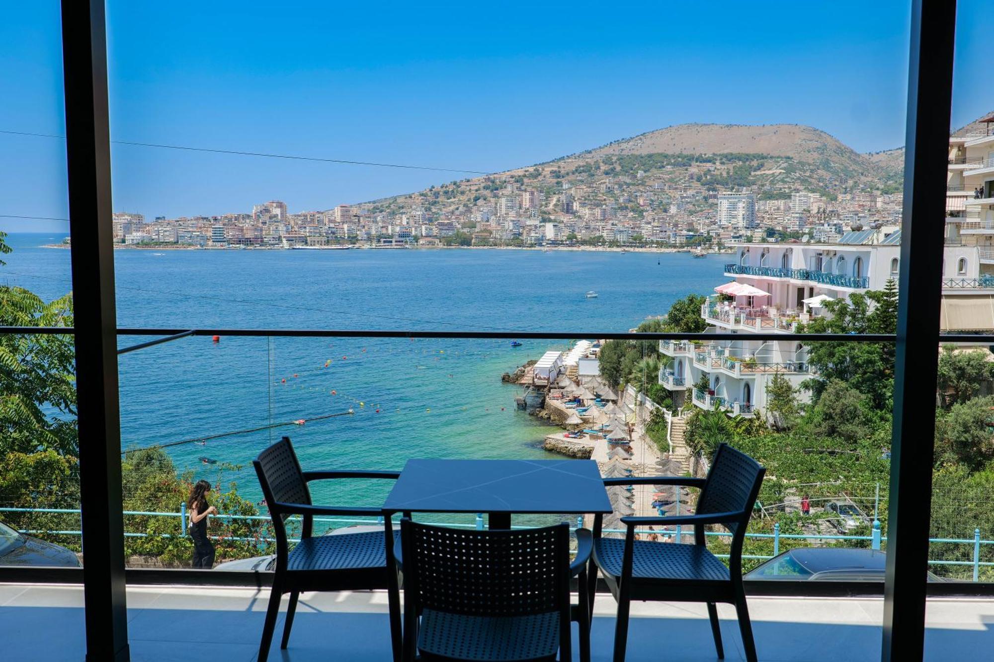 Hotel Edola Саранда Екстер'єр фото
